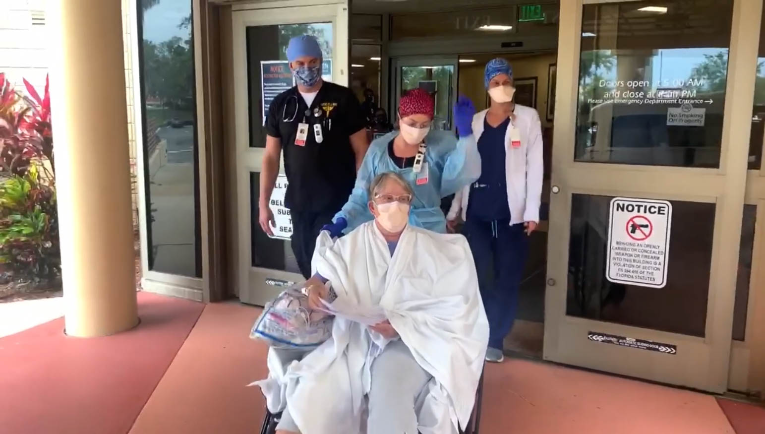 Video Thumbnail: Mary Frietag, of Leesburg, is discharged in stable condition after ‘graduating’ from weeklong COVID-19 treatment at UF Health Leesburg Hospital. Her care team sends her off with cheers and applause.