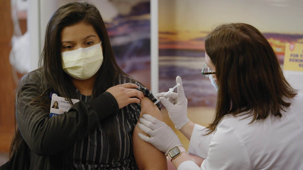 Moderna Vaccine arrives at UF Health